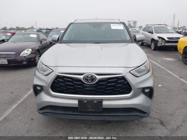 5TDHZRAH3LS010430 Toyota Highlander Xle
