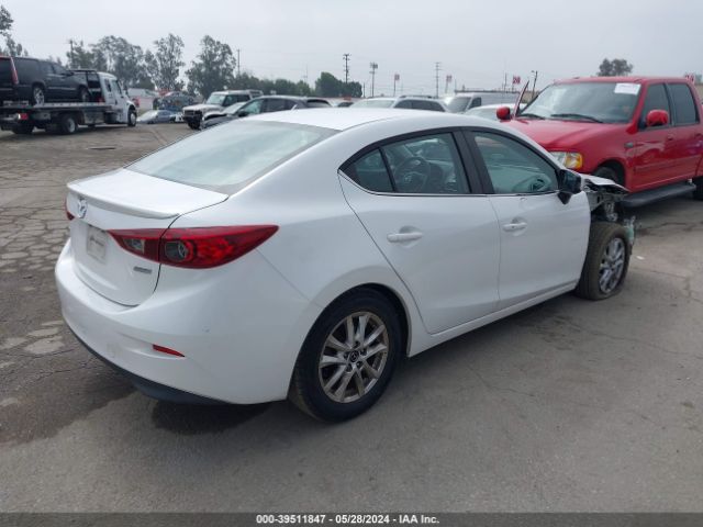 3MZBM1V71FM135208 Mazda Mazda3 I Touring