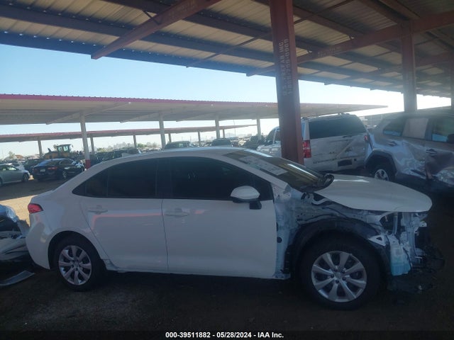 Toyota Corolla Hybrid Le 2024 JTDBCMFE2RJ021501 Image 14