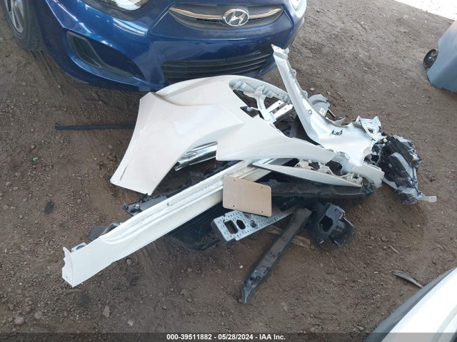 Toyota Corolla Hybrid Le 2024 JTDBCMFE2RJ021501 Image 12