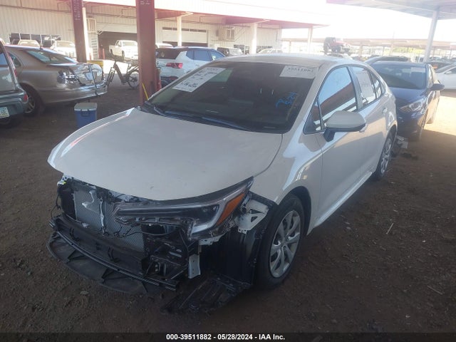 Toyota Corolla Hybrid Le 2024 JTDBCMFE2RJ021501 Image 2