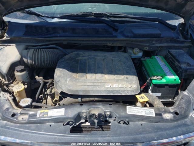 2C4RC1BG8ER439233 Chrysler Town & Country Touring