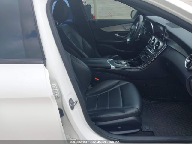 55SWF8DB6KU309574 Mercedes-Benz C 300