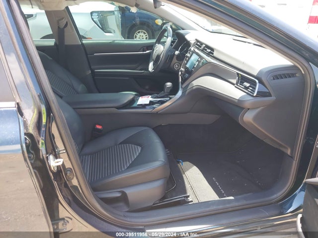 39511956 :رقم المزاد ، 4T1G11AKXLU374187 vin ، 2020 Toyota Camry Se مزاد بيع