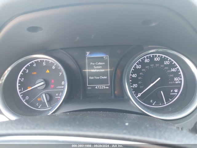 39511956 :رقم المزاد ، 4T1G11AKXLU374187 vin ، 2020 Toyota Camry Se مزاد بيع