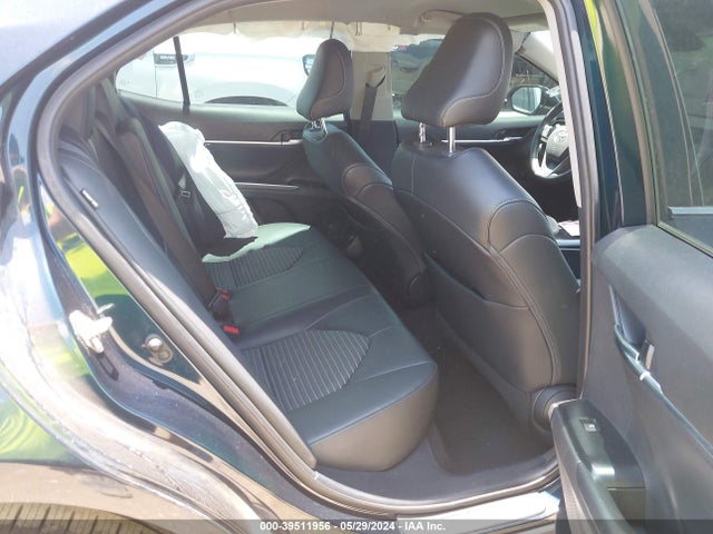 39511956 :رقم المزاد ، 4T1G11AKXLU374187 vin ، 2020 Toyota Camry Se مزاد بيع