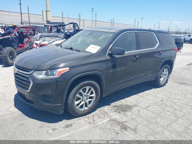 Chevrolet Traverse Ls 2018 1GNEVFKW5JJ187928 Image 2