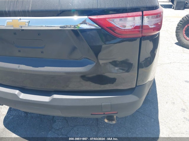 Chevrolet Traverse Ls 2018 1GNEVFKW5JJ187928 Image 6