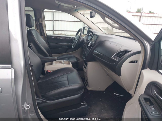 2C4RC1BG5GR187427 Chrysler Town & Country Touring