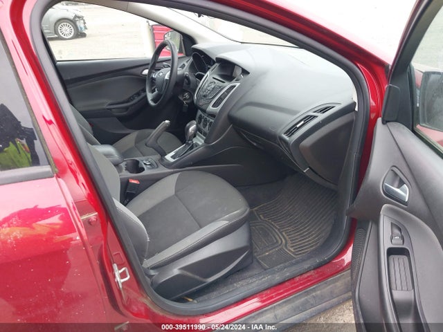 Ford FOCUS SE 2014 1FADP3K24EL197702 Image 5