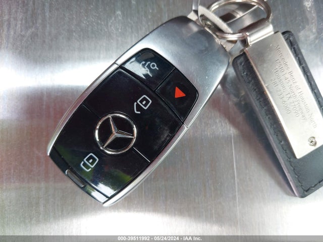 Mercedes-Benz E 300 2018 WDDZF4JB6JA402443 Image 11