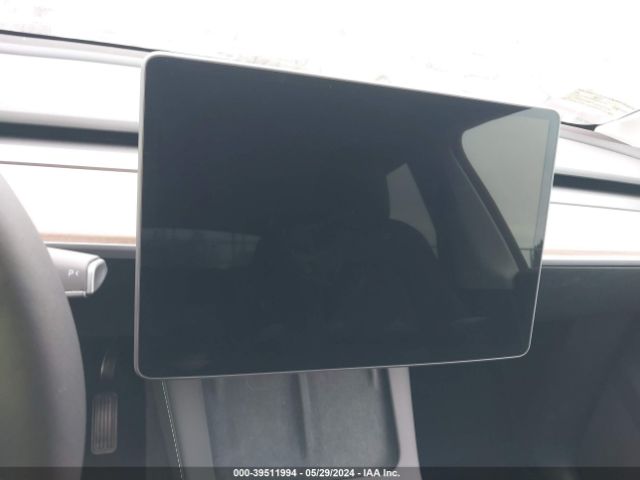 7SAYGDED8RF050616 Tesla Model Y Rwd