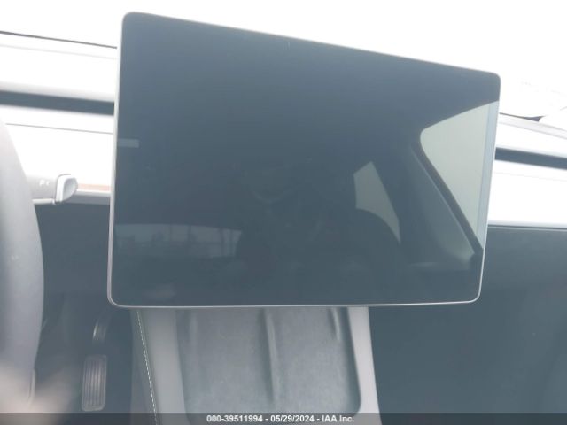 7SAYGDED8RF050616 Tesla Model Y Rwd
