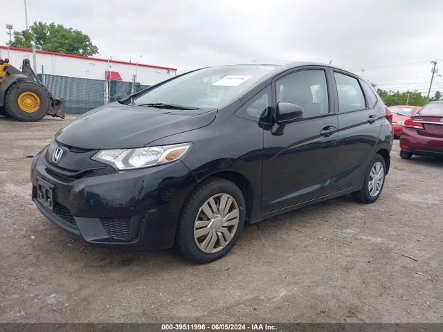Honda FIT LX 2017 3HGGK5H57HM709007 Image 2