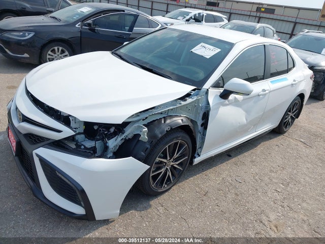 Toyota CAMRY SE 2024 4T1G11AK6RU919147 Image 2