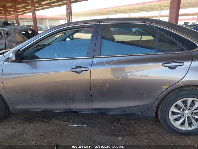 Toyota CAMRY LE 2016 4T4BF1FK6GR583815 Image 14