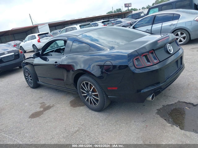 Ford Mustang V6 2014 1ZVBP8AM4E5270263 Image 3