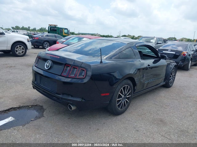 Ford Mustang V6 2014 1ZVBP8AM4E5270263 Image 4