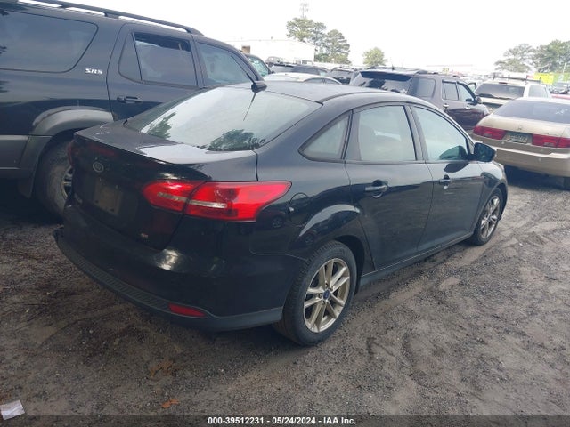 Ford FOCUS SE 2016 1FADP3F29GL347977 Image 4
