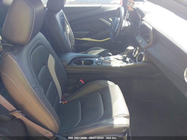 Chevrolet Camaro 2lt 2017 1G1FD1RS1H0158778 Image 5