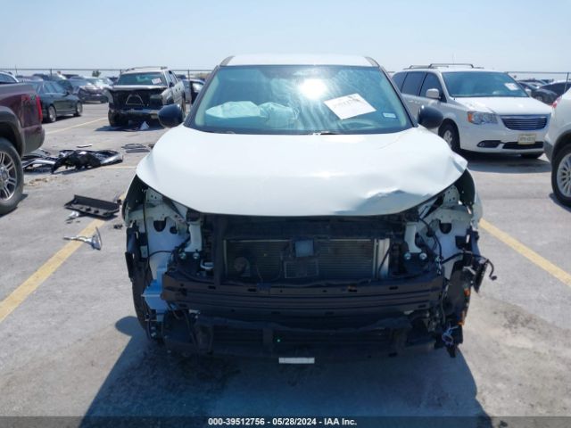 5N1BT3AA5NC704172 Nissan Rogue S Fwd