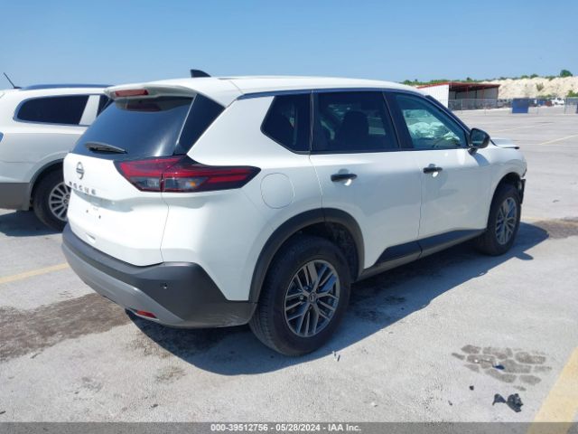 5N1BT3AA5NC704172 Nissan Rogue S Fwd