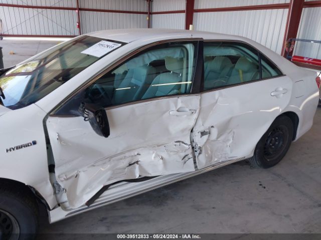 4T1BD1FK9EU108768 Toyota Camry Hybrid Le