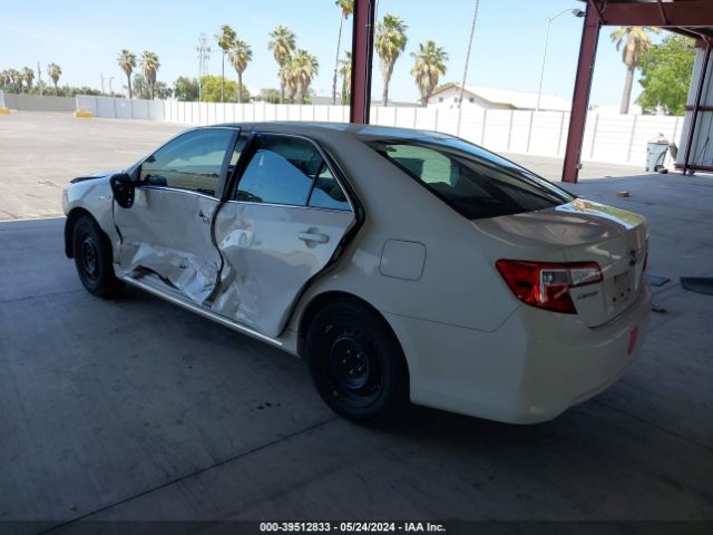 4T1BD1FK9EU108768 Toyota Camry Hybrid Le