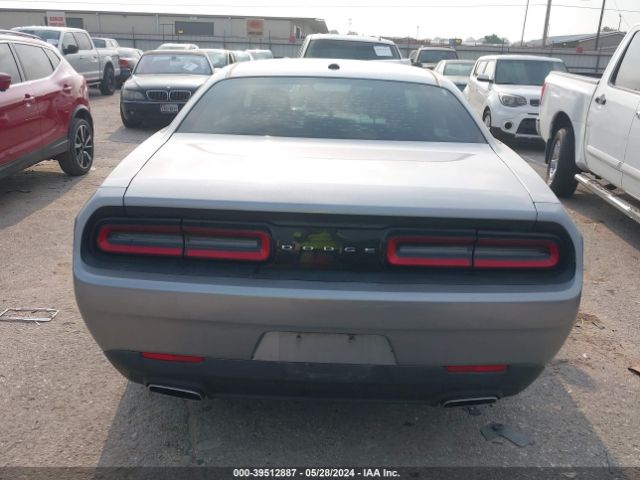 2C3CDZAG6GH315994 Dodge Challenger Sxt