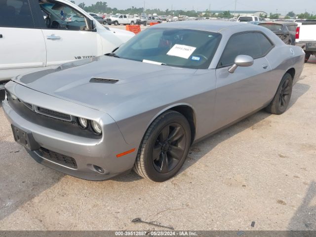 2C3CDZAG6GH315994 Dodge Challenger Sxt