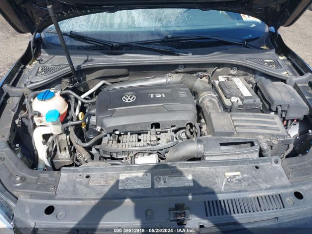 1VWAT7A39FC071635 Volkswagen Passat 1.8t Limited Edition