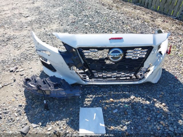 1N4BL4DW9NN308659 Nissan Altima Sv Intelligent Awd