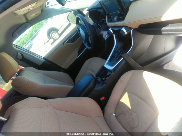 Toyota RAV4 LE 2020 2T3K1RFV7LC041563 Image 5