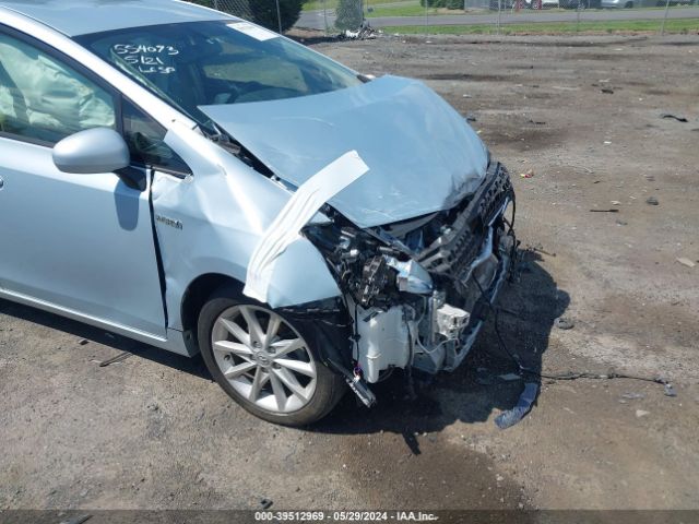JTDZN3EU0EJ002032 Toyota Prius V Five