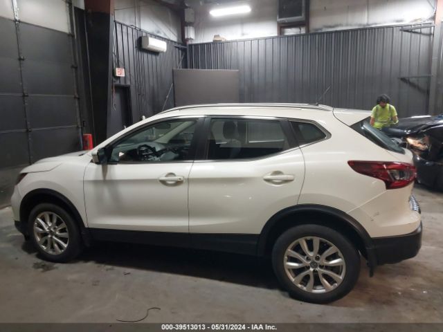 JN1BJ1BW8MW447677 Nissan Rogue Sport Sv Awd Xtronic Cvt