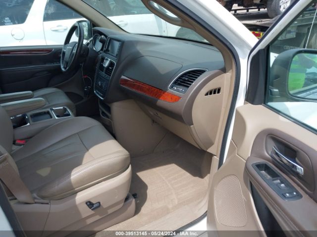 2C4RC1CG6ER107774 Chrysler Town & Country Touring-l