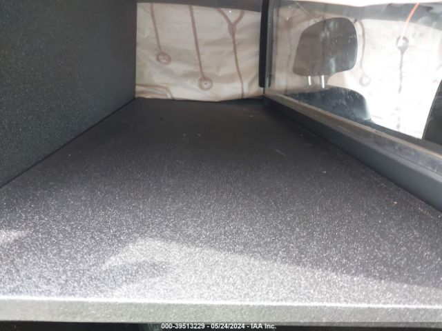 1GNSKHKC5HR227580 Chevrolet Suburban Lt