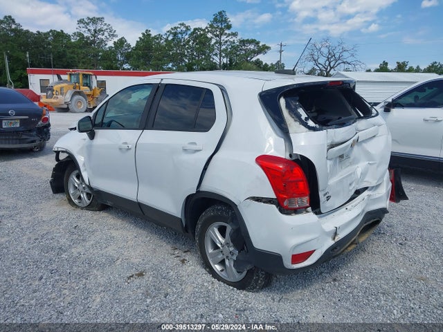 Chevrolet TRAX LS 2019 3GNCJKSB9KL214275 Image 3
