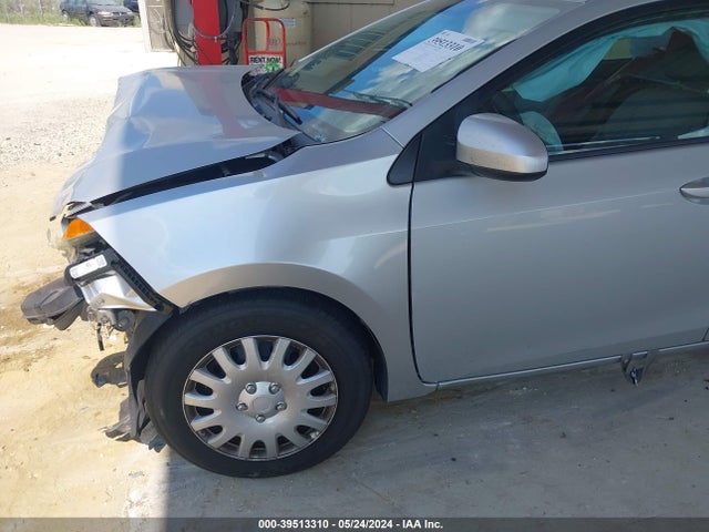 Toyota COROLLA LE 2015 2T1BURHE1FC325692 Image 13