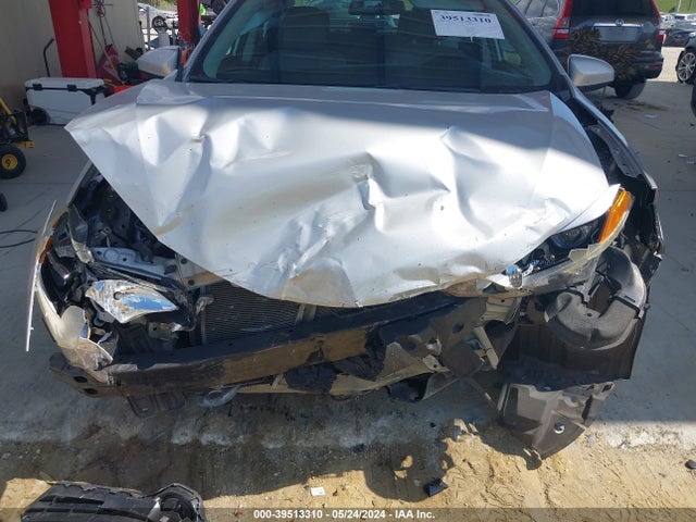 Toyota COROLLA LE 2015 2T1BURHE1FC325692 Image 6