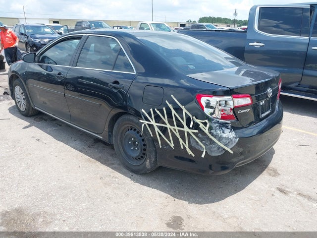 Toyota CAMRY LE 2014 4T4BF1FK4ER352845 Image 3
