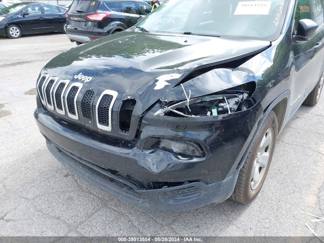 1C4PJMAB4GW266423 Jeep Cherokee Sport