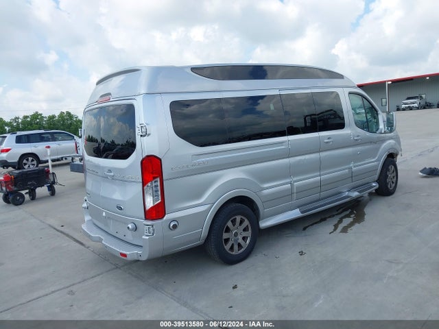 Ford Transit-150 2018 1FTYE9ZG5JKA53470 Image 4