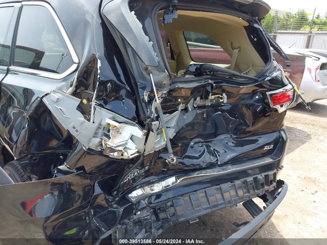 Toyota Highlander Xle V6 2015 5TDKKRFH1FS097218 Image 6
