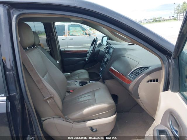 2C4RC1CG7ER303755 Chrysler Town & Country Touring-l