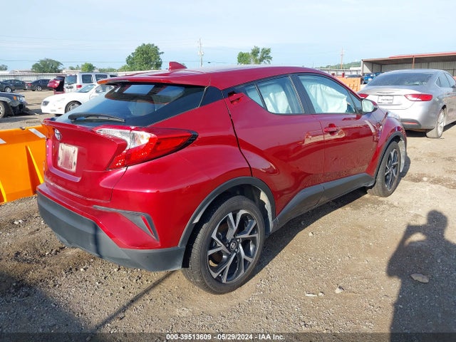 Toyota C-HR XLE 2018 NMTKHMBX0JR051045 Image 4