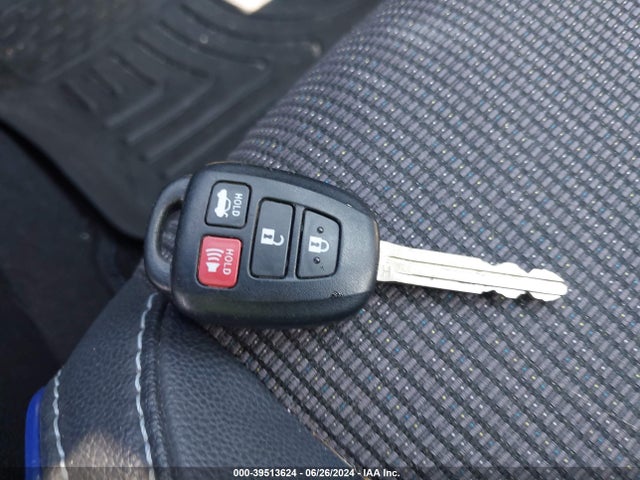 Toyota COROLLA SE 2018 5YFBURHE4JP767925 Image 11