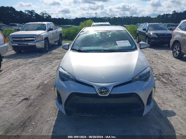 Toyota COROLLA SE 2018 5YFBURHE4JP767925 Image 12