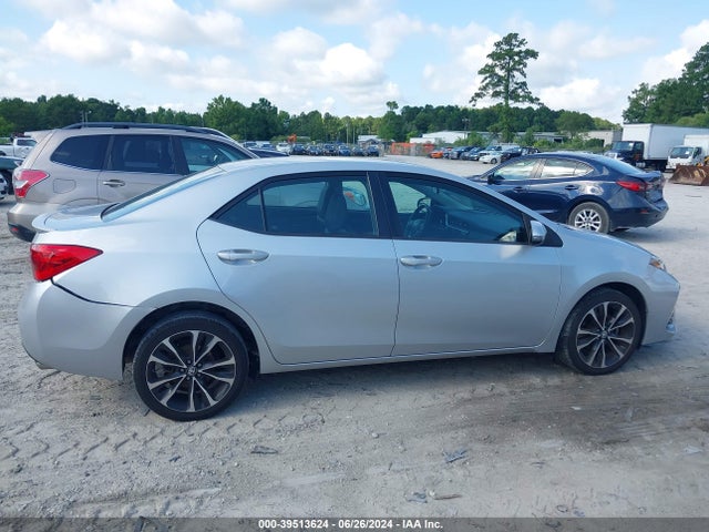 Toyota COROLLA SE 2018 5YFBURHE4JP767925 Image 13
