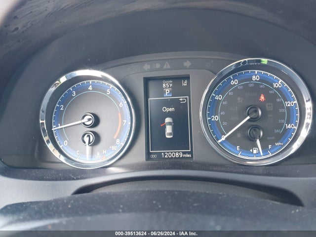 Toyota COROLLA SE 2018 5YFBURHE4JP767925 Image 15